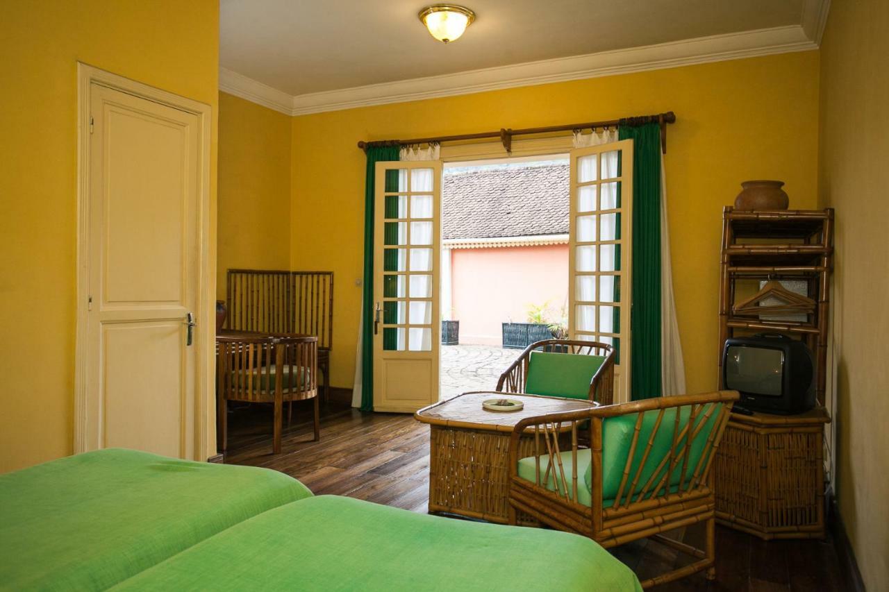 Tsara Guest House フィアナランツォア エクステリア 写真